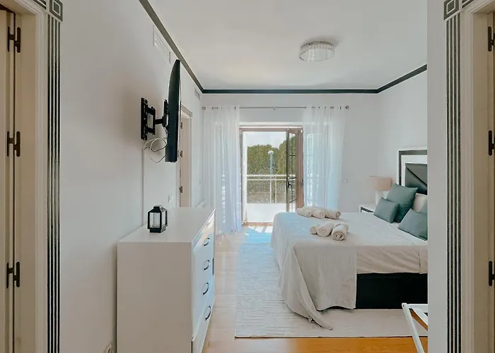 Vila Helecho Marbella